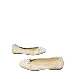 Women's Born leather flats size 9.5